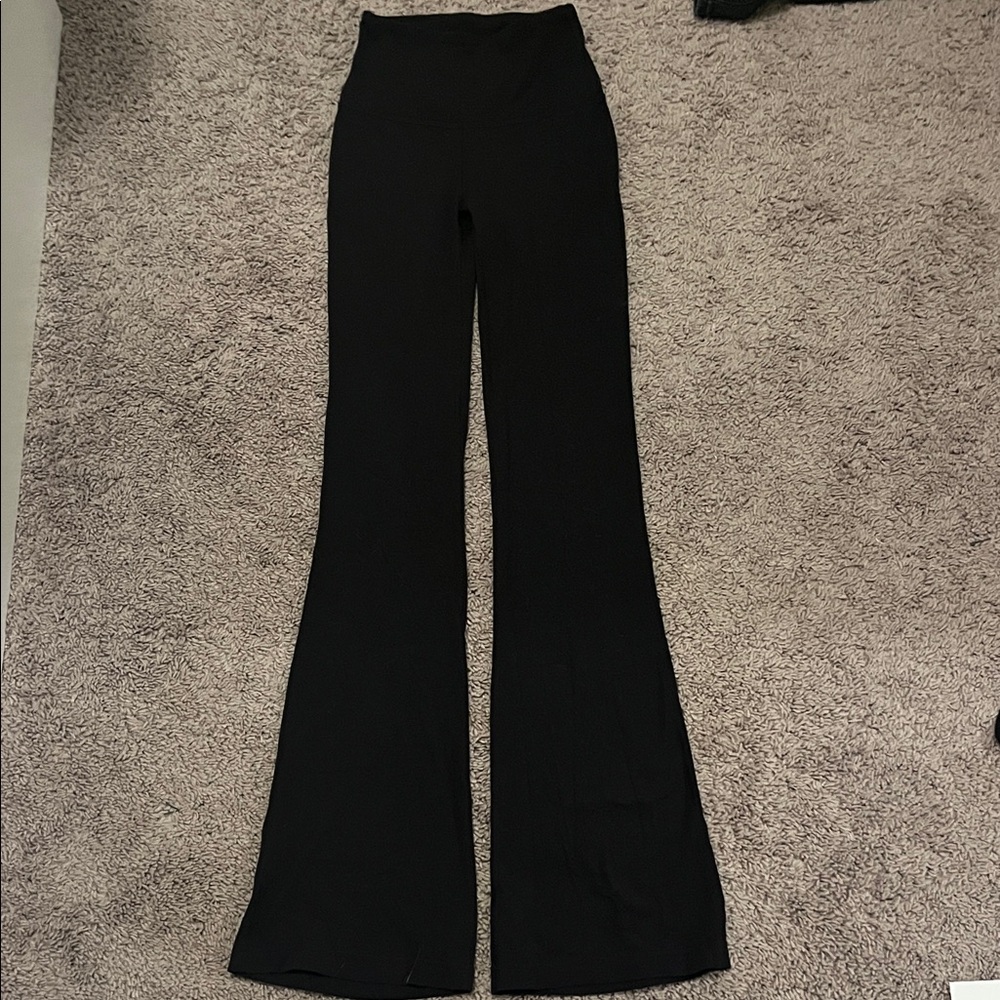 Women’s Lululemon Black High-Waisted Flared Leggings